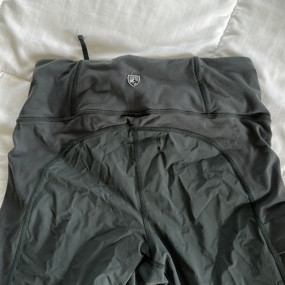 Kuhl leggings with drawstring waist, size small. Nearly perfect condition